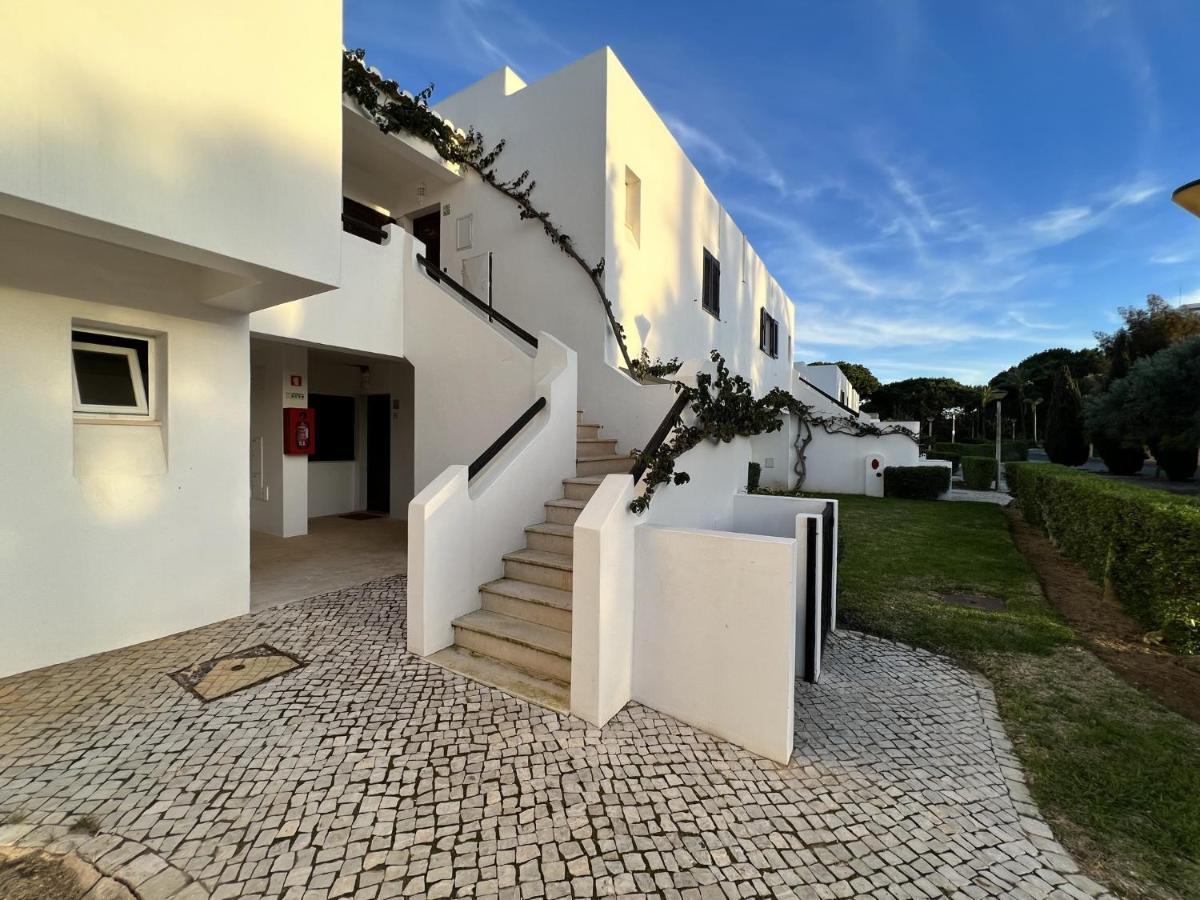 Albufeira Balaia Golf Vilage 1 With Pool By Homing Eksteriør billede