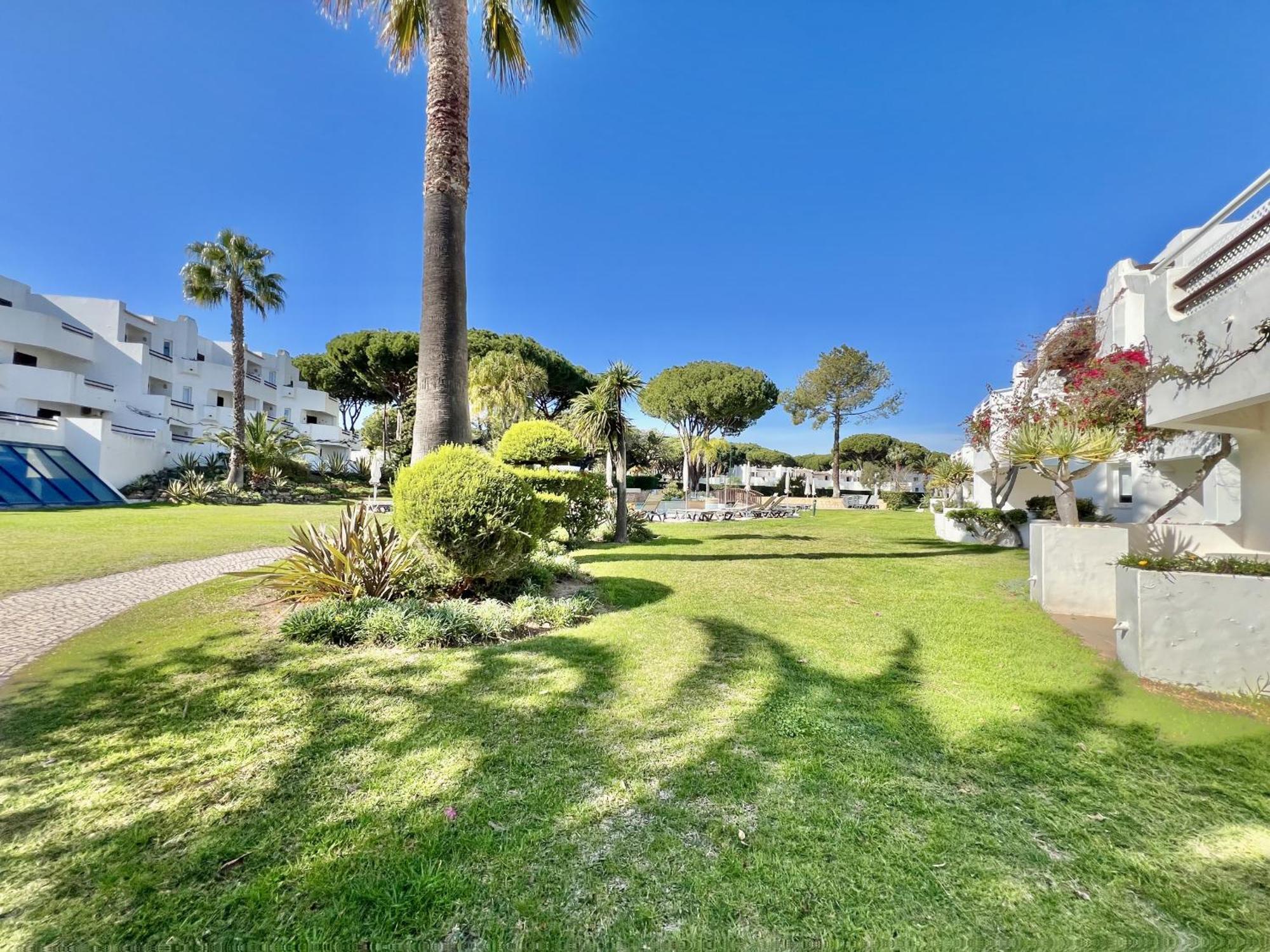 Albufeira Balaia Golf Vilage 1 With Pool By Homing Eksteriør billede