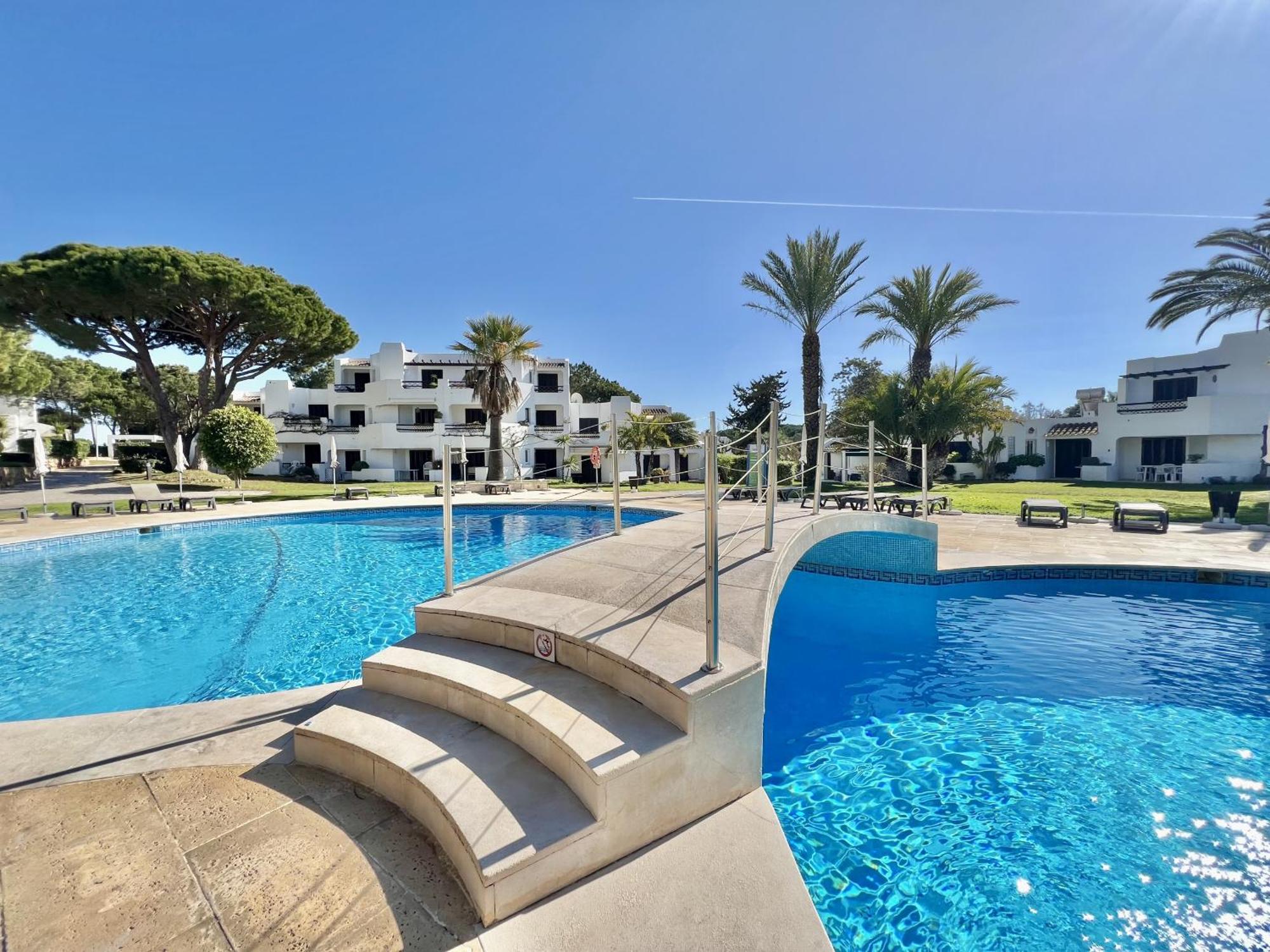 Albufeira Balaia Golf Vilage 1 With Pool By Homing Eksteriør billede
